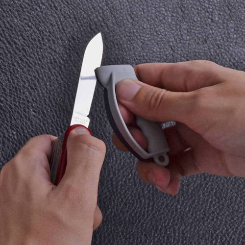 2255 Victorinox Точилка для ножей Sharpy карманная фото 3